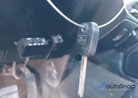 2014 Chevrolet Silverado 1500 1Lt z USA, uszkodzony, nr VIN 3GCPCREC7EG114769